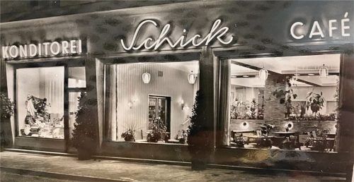 Eine Rosenheimer Institution: Das Café Schick eröffnete 1954 in der Gillitzerstraße 2 und galt als Mittelpunkt im gesellschaftlichen Leben der Stadt. Fotos privat