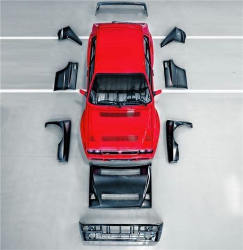 Ersatzteile hergestellt für den Lancia Delta HF. Foto ampnet/Stellantis