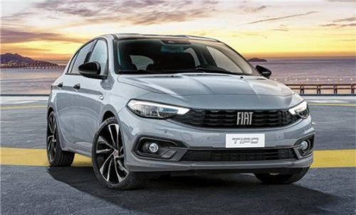 Markant sind unter anderem die spezifischen „Sport“-Schriftzüge unter den Außenspiegeln, die exklusive Lackierung und 18-Zoll-Leichtmetallräder im Diamant-Finish.