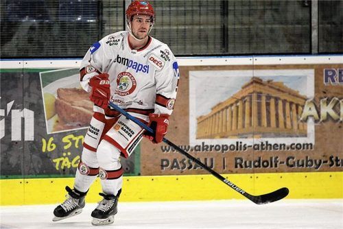 Mit dem 33-jährigen Maximilian Brandl kommt ein erfahrener Angreifer aus Landshut zu den Starbulls Rosenheim.Foto Georg Gerleigner
