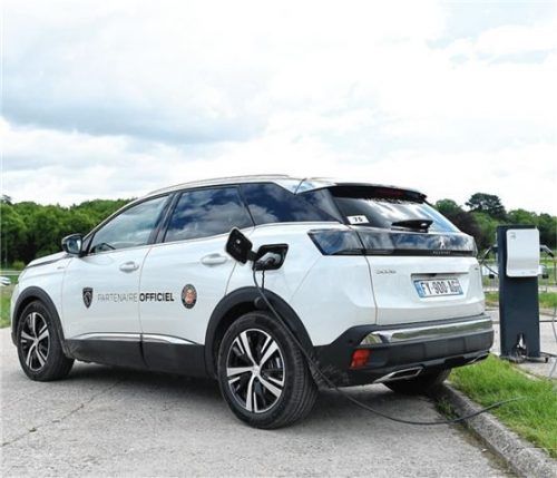 Peugeot hat im Rahmen der Elektro-Offensive besondere Angebote für seine breite elektrifizierte Modellpalette. Foto peugeot