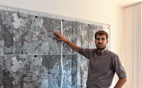 Rohrdorfs Bürgermeister Simon Hausstetter war Mitinitiator der Idee, die vom Brenner-Nordzulauf betroffenen Gemeinden sollten sich auf eine gemeinsame Resolution einigen. Dass darin jetzt eine Trassenführung über Rohrdorfer Gemeindegebiet akzeptiert wird, wollten weder er noch der Gemeinderat mittragen. Foto Thomae