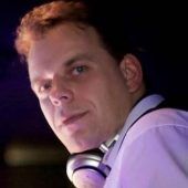 Der DJ sagt: „Es wird verhaltener gefeiert“