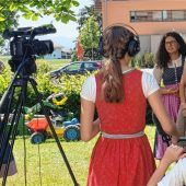 Jugendliche setzen Trachtenverein in Szene