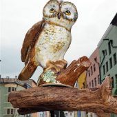 Töpferware vor dem Rathaus