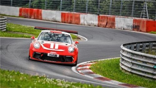 Das Team Huber Motorsport fuhr mit dem Porsche 911 GT3 Cup den Klassensieg in der SP7 ein.Foto Privat