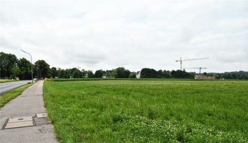 Ein neuer Schulstandort soll im Rahmen des städtebaulichen Rahmenplans im Rosenheimer Norden geprüft werden. Foto Schlecker