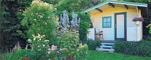 Im Gartenhaus zu wohnen, kann idyllisch sein. Die Frage ist, ob man es steuerlich geltend machen kann. Foto SannePhoto / Panthermedia