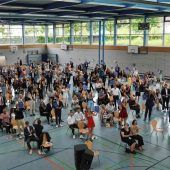 Aufbruch mit Heimweh und Optimismus