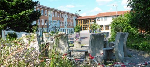 Ist die Mittelschule Eiselfing trotz finanzieller Hürden erhaltenswert? Zumindest die Elternbeiräte sind davon überzeugt.Foto Burlefinger