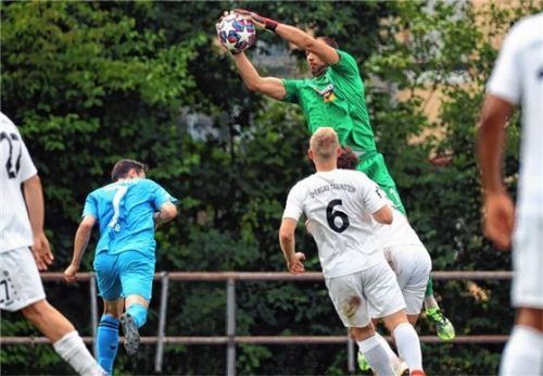 SBC-Keeper Marko Kao kassierte in Karlsfeld drei Gegentore. Foto Christian Butzhammer
