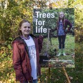 Lachen über eine Spaßbremse