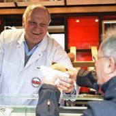Zwist um die Gratis-Bratwurst für Impfwillige