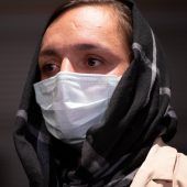 Afghanische Frauenrechtlerin ist in Deutschland Baerbock schießt gegen Söders Windrad-Politik