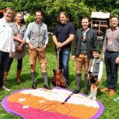 Reges Interesse an den Nistkästen