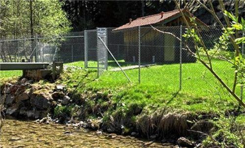 Die Förchenbachquellen (hier die Quellfassung) sind durch die starken Niederschläge verunreinigt worden. Foto Wasserbeschaffungsverband Degerndorf