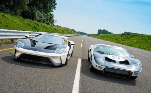 Ford GT „Prototype Heritage Edition“ und Ford GT Prototyp von 1964. Foto Autoren-Union Mobilität/Ford