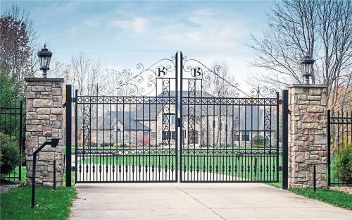 Immobilieneigentum als Privileg für wenige Wohlhabende? Die Entwicklung geht in diese Richtung. Foto inyrdreams/Panthermedia