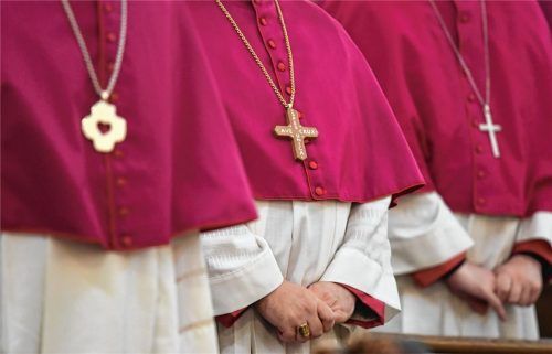 In Sachen Synodaler Weg ist die Haltung der deutschen Bischöfe gespalten. Foto dpa