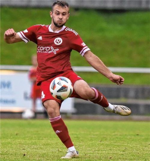 Maximilian Kuchler gehörte im letzten Heimspiel zur stabilen Sechziger-Defensive.Foto Hans-Jürgen Ziegler