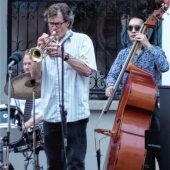 Premium-Jazz beim Sommer in der Stadt