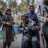 Kämpfer übernehmen deutsche Polizeiwache