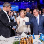 Laschets Aufbäumen in Bayern