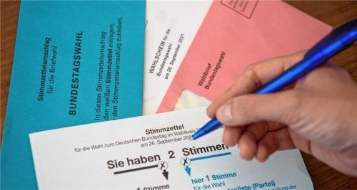 Briefwahlunterlagen für die Bundestagswahl in zehn Tagen sind auch in Söchtenau in größerem Umfang verschwunden. Foto dpa