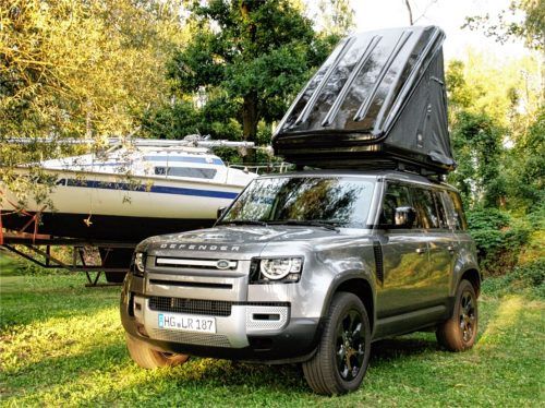 Der Land Rover Defender mit Dachzelt. Foto Autoren-Union Mobilität/Axel F. Busse