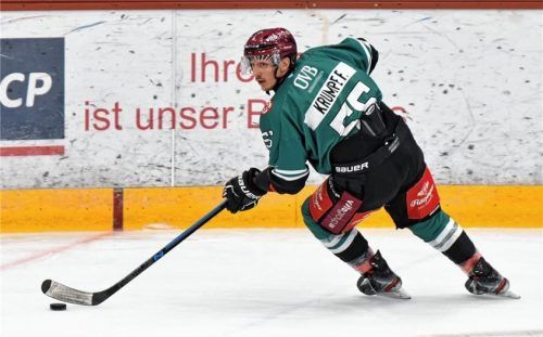 Florian Krumpe erzielte den vierten Treffer für die Starbulls.Foto Hans-Jürgen Ziegler