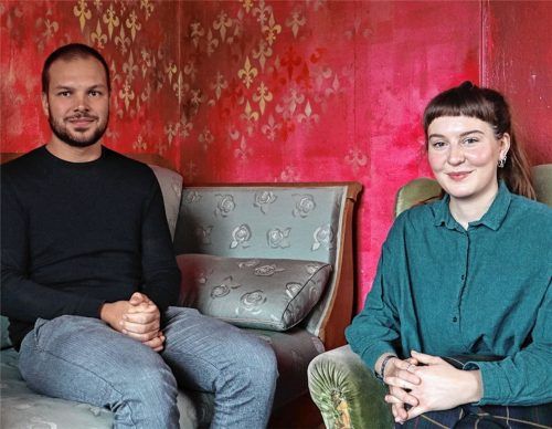 Führen bei „Bilder deiner großen Liebe“ Regie: Sophia Pölcher und Stefan Höhn. Foto Seeberg