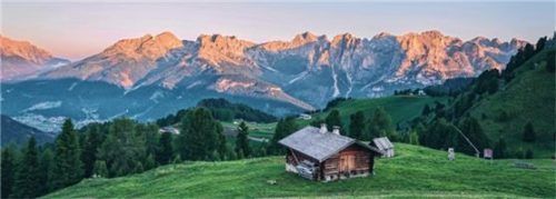 Majestätisch leuchten die Gipfel der Dolomiten in der Abendsonne. Foto Patricia Ramirez
