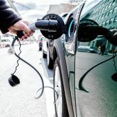 Elektromobilität deutlich günstiger als Verbrenner
