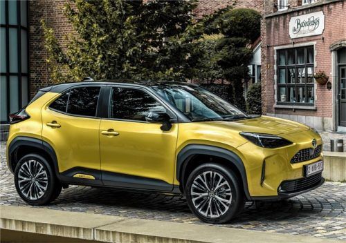 Toyota Yaris Cross bietet einen großen Kofferraum, Hybridmotor und ist optional auch mit Allradantrieb zu haben. Foto Autoren-Union Mobilität/Toyota