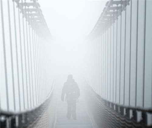 Unheimliche Begegnungen: Im Grenzbereich zwischen Wachen und Schlafen sind sie gar nicht so selten. Foto picture alliance