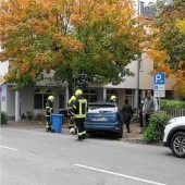 Kolbermoorer Pkw-Fahrer (29) übersieht Auto