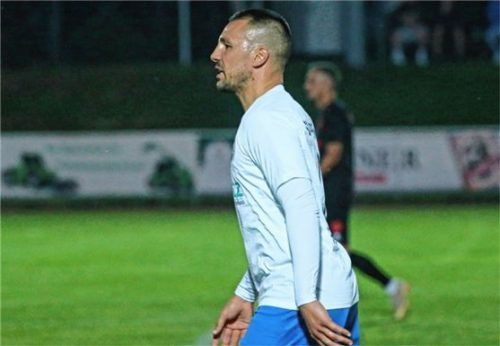 Birol Karatepe hat sich gegen Karlsfeld einen Faserriss zugezogen und muss heute in Landshut passen.Foto Buchholz