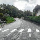 Zebrastreifen auf Staatsstraße gemalt