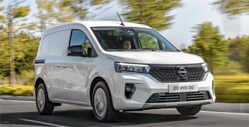 Der neue Nissan Townstar verfügt über mehr als 20 Technologien – manche davon neu. Mit seinen vielseitigen Ausstattungsmöglichkeiten ist der Townstar ein zuverlässiger und komfortabler Partner im gewerblichen Einsatz. In seinem bis zu 3,9 Kubikmeter großen Laderaum, der von einer verstellbaren Trennwand begrenzt wird, transportiert der kompakte Kastenwagen zwei Europaletten und bis zu 800 Kilogramm Ladung. Foto Nissan