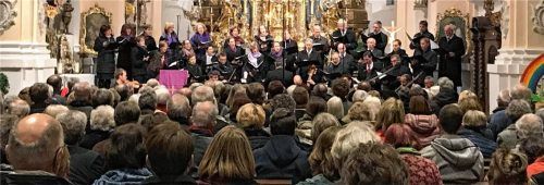 Die Atteler Pfarrkirche bot den passenden Rahmen für das Konzert mit feierlicher Barockmusik. Foto re