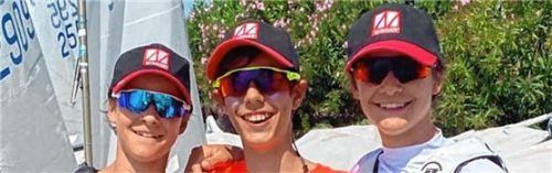 Die Chiemgauer Zwillinge Moritz (links) und Lucas Hamm und Teamkollege Levian Büscher (Mitte) freuen sich auf die Jugend-Meisterschaft. Foto Privat