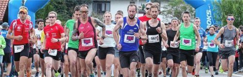 Die Läufer können heuer wieder beim Simssee-Halbmarathon starten.Foto Ludwig Stuffer