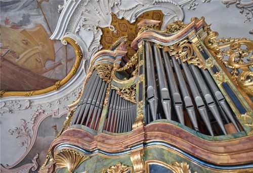Die Woehl-Orgel ist die größte Orgel im Dekanat Chiemsee.Fotos re