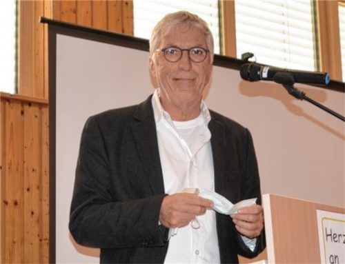 Verabschiedet sich mit einem Lächeln: Schulamtsdirektor Edgar Müller wird es sicher nicht langweilig im Ruhestand.