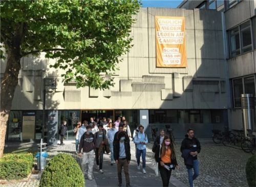 Zurück am Campus: Ab sofort soll auch an der Technischen Hochschule Rosenheim die Präsenzlehre wieder zum Alltag gehören. Foto Neuner