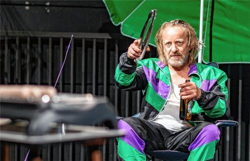 Zwei Stunden Monolog und nie langweilig: Dieses Kunststück schafft Hilmar Henjes als Johan vom Po Foto Flamm