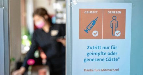 2G (geimpft oder genesen) wird vielerorts zur Pflicht: zum Beispiel in Fitnessstudios und Sportstätten, Theater, Kinos und Museen. Foto dpa