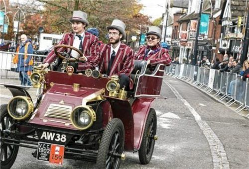 Beim London-Brighton-Run kommt es auf das Durchhaltevermögen der betagten Fahrzeuge an.