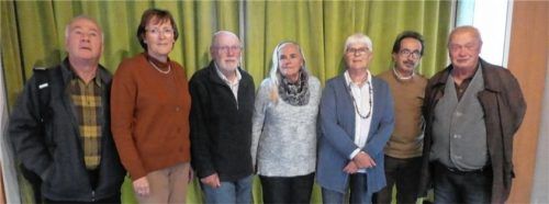 Der neu gewählte Vorstand mit (von links) Albin Stieber, Gabi Leicht, Helmut Pritschet, Brigitta Pritschet, Wilma Waldt, Ali Cicekci und Christian Simchen.Foto re