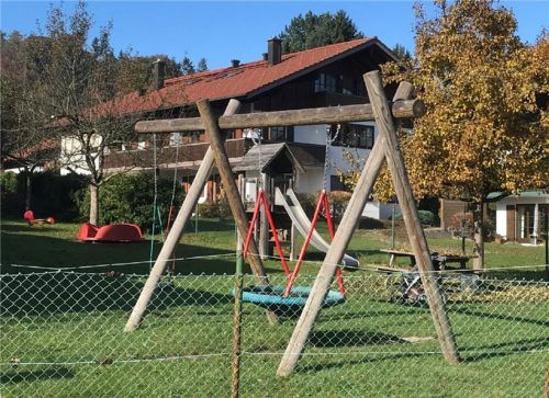 Der Spielplatz am Gartenweg wird nicht mehr lange zur Verfügung stehen, weil dort gebaut wird. Die Gemeinde ist auf der Suche nach einer Alternative.